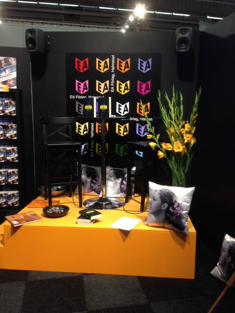 Image of Untitled21 <h2>2013-10-03 - Gothenburg Book Fair & Sweden</h2>