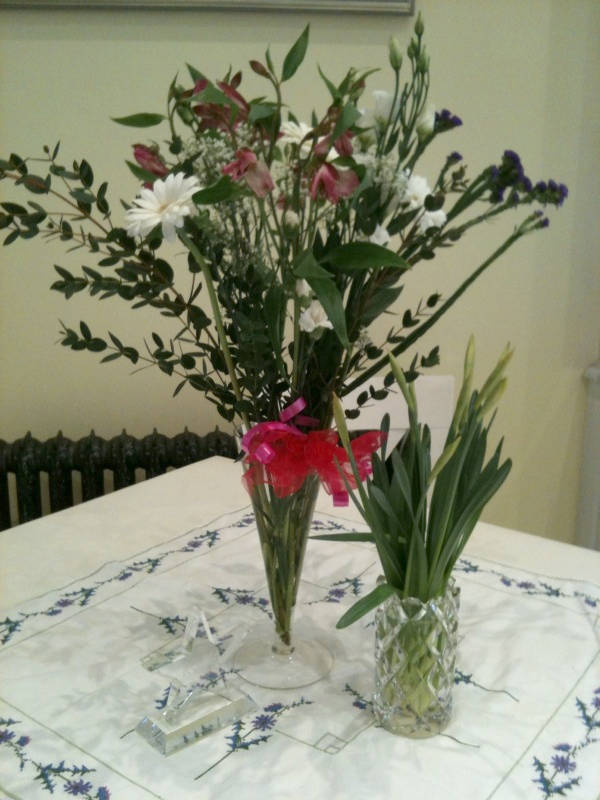 Image of rona awards flowers <h2>2012-03-06 - Highland Storm's a Winner!!!</h2>