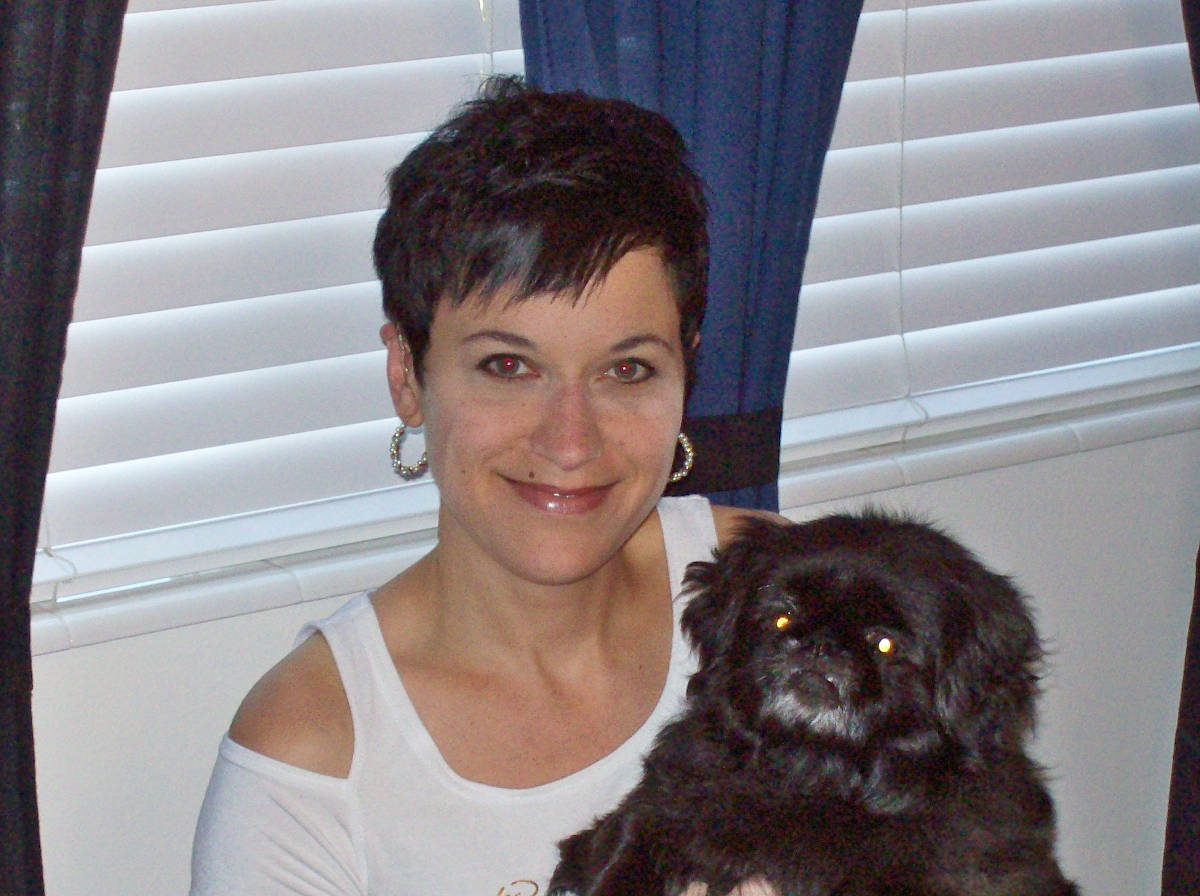 Image of tara and lola <h2>2011-05-28 - Dog Tails</h2>