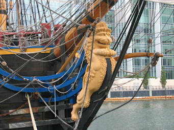 image shows: The Rampant Lion Figurehead of the Götheborg